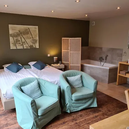 De Edelsteen Bed & Breakfast 4*
