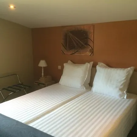 Bed & Breakfast De Edelsteen 4*